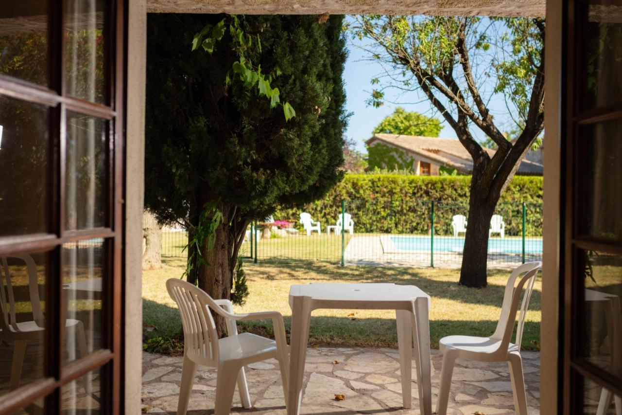 Logis Auberge De La Tour Valros Exterior foto